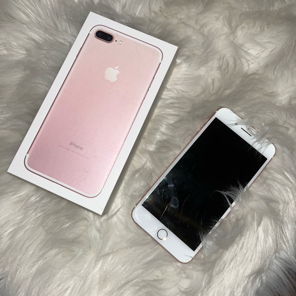 Pink iPhone 7 Plus 32gb